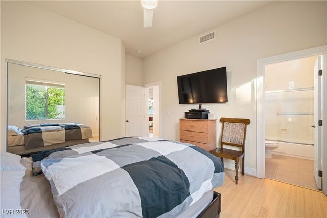 2064 Poetry Avenue, Henderson, NV 89052