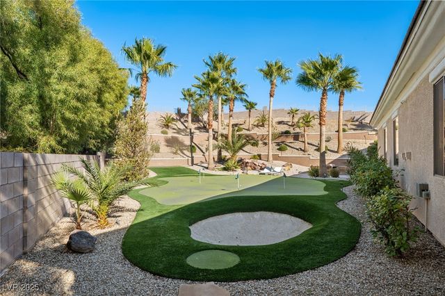 2064 Poetry Avenue, Henderson, NV 89052