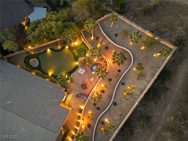 2064 Poetry Avenue, Henderson, NV 89052