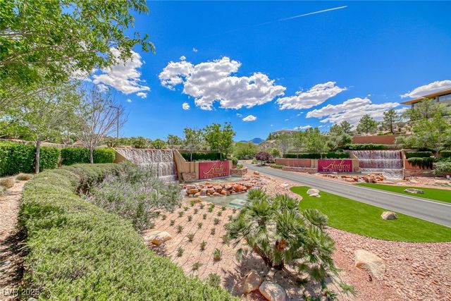 2064 Poetry Avenue, Henderson, NV 89052