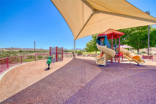 2064 Poetry Avenue, Henderson, NV 89052