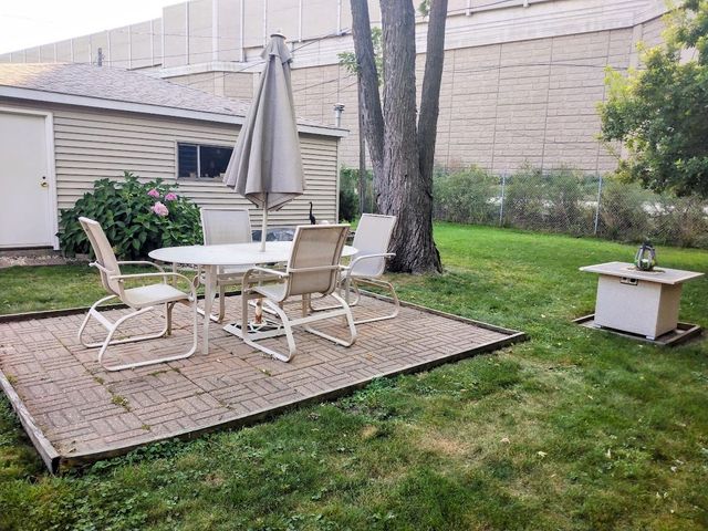 2050 Atwood Avenue, Berkeley, IL 60163