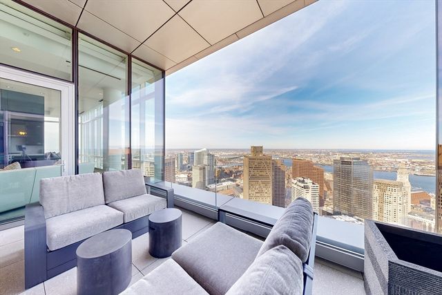 1 Franklin St PH4B, Boston, MA 02110