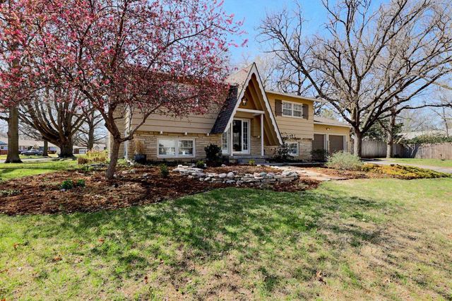 1103 N Whitfield, Wichita, KS 67206