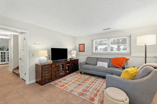 1103 N Whitfield, Wichita, KS 67206