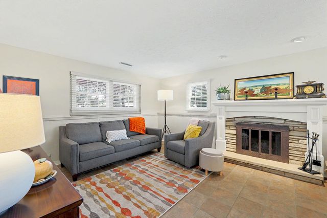 1103 N Whitfield, Wichita, KS 67206