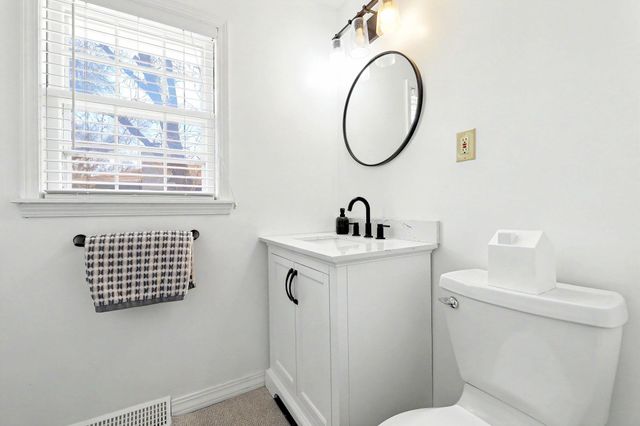 1103 N Whitfield, Wichita, KS 67206