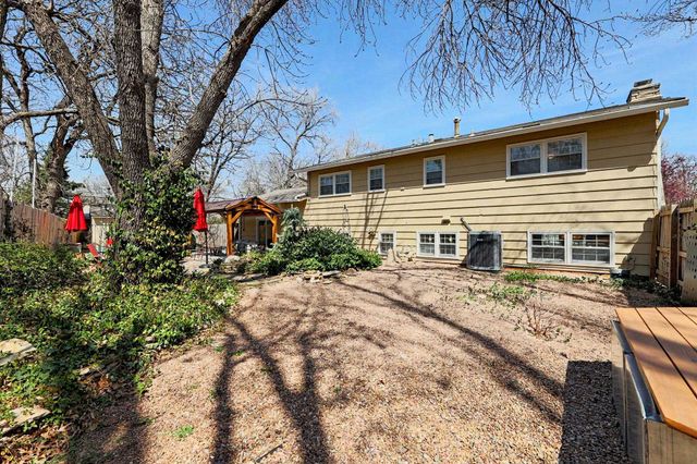 1103 N Whitfield, Wichita, KS 67206