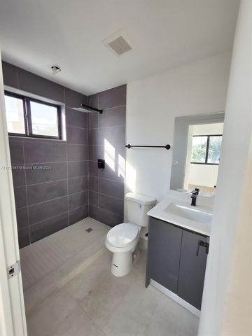 753 NW 30th St 1, Miami, FL 33127