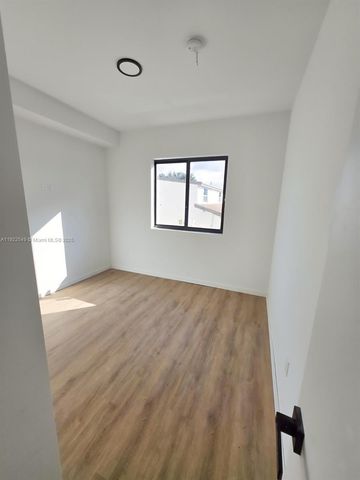 753 NW 30th St 1, Miami, FL 33127