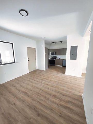 753 NW 30th St 1, Miami, FL 33127