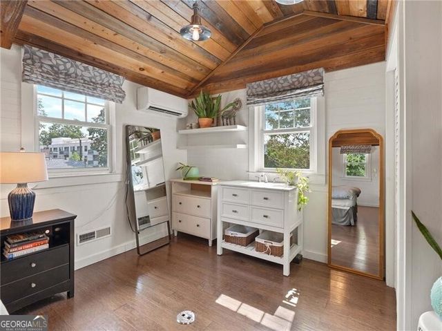952 Northern Avenue SE, Atlanta, GA 30316
