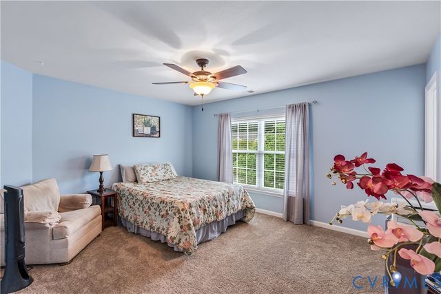 6852 Watch Harbour Cir, Hayes, VA 23072