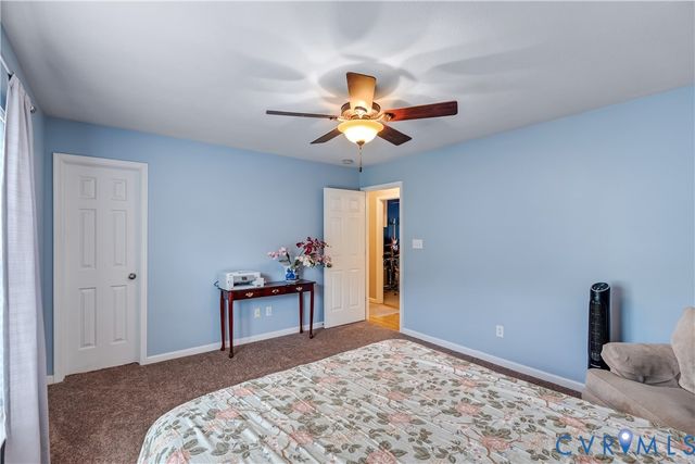 6852 Watch Harbour Cir, Hayes, VA 23072