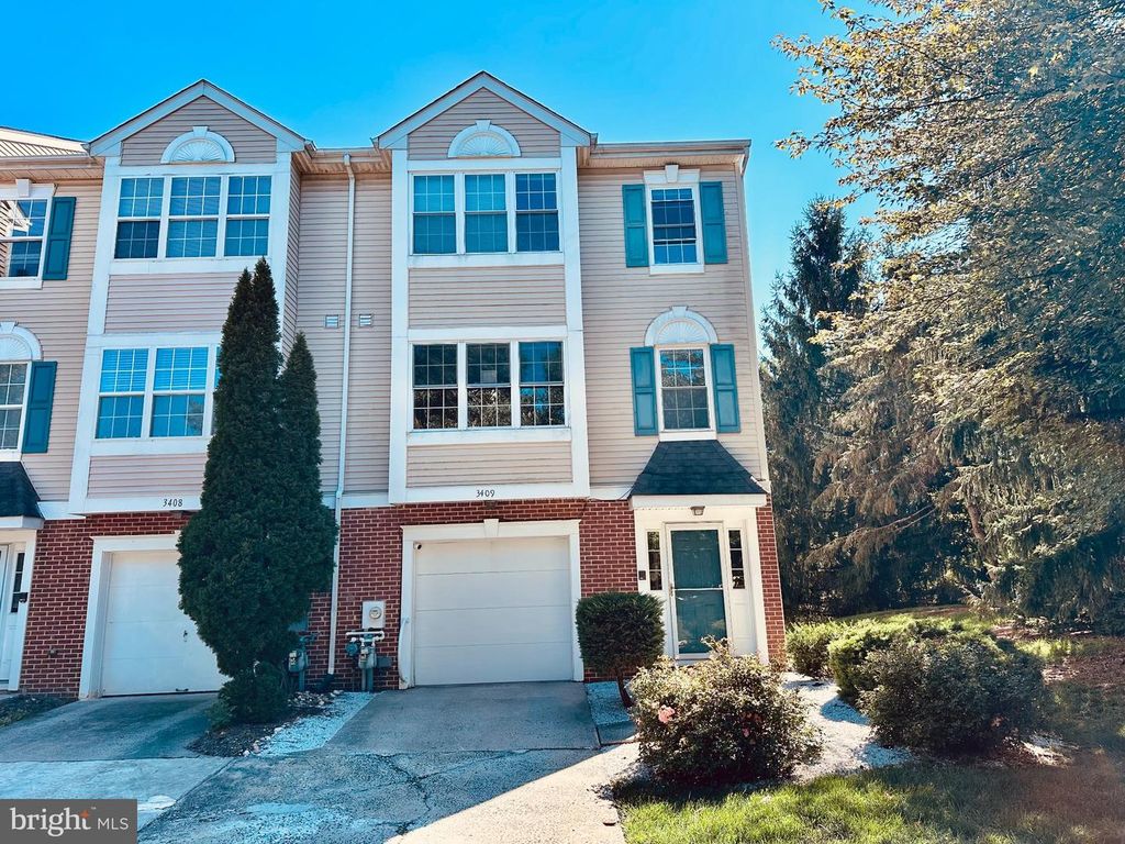 3409 CARRIAGE CT, North Wales, PA 19454