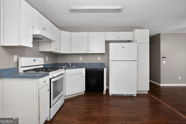 5836 Wellborn Creek Drive, Lithonia, GA 30058