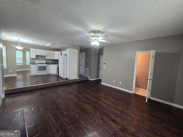 5836 Wellborn Creek Drive, Lithonia, GA 30058