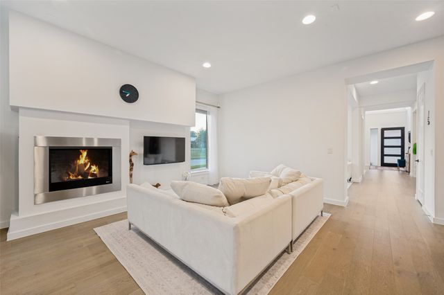 5817 Yorkshire, Mckinney, TX 75070