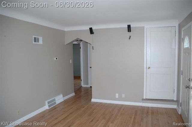 1815 Dallas Avenue, Royal Oak, MI 48067