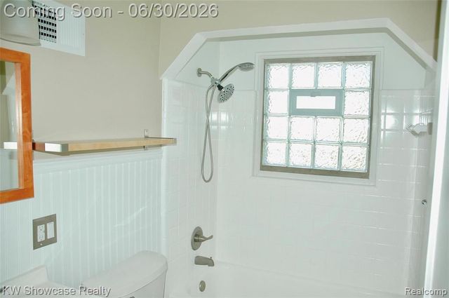 1815 Dallas Avenue, Royal Oak, MI 48067