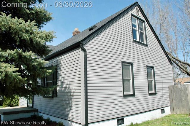 1815 Dallas Avenue, Royal Oak, MI 48067