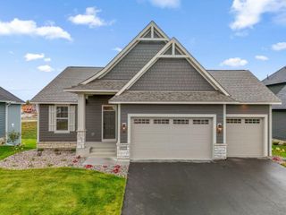 10275 Shadyview Lane N, Maple Grove, MN 55311