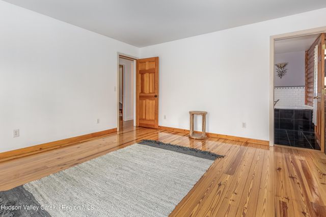 213 Huguenot Street, New Paltz, NY 12561