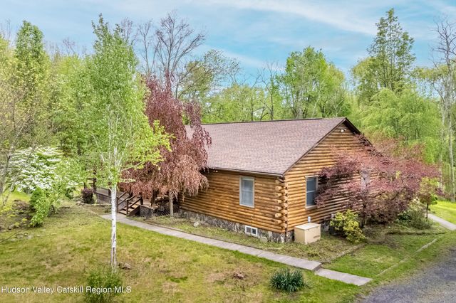 213 Huguenot Street, New Paltz, NY 12561