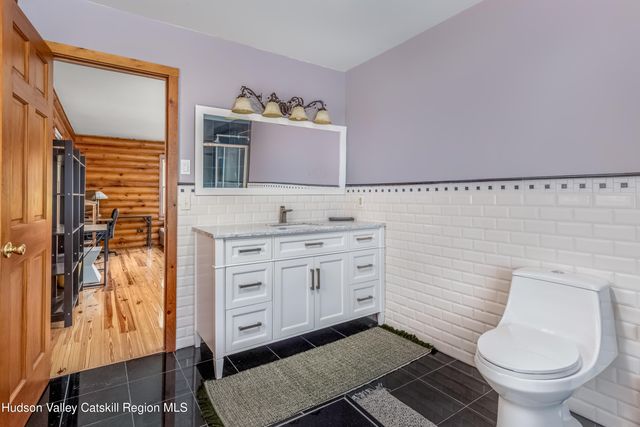 213 Huguenot Street, New Paltz, NY 12561