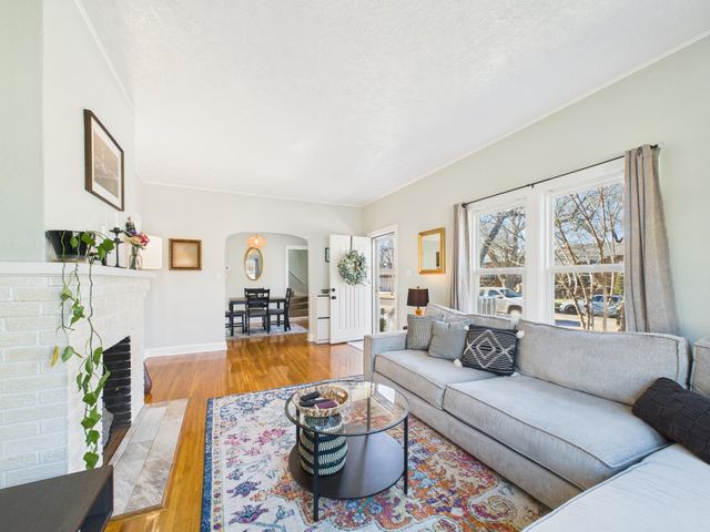 1420 N Coolidge Ave, Wichita, KS 67203