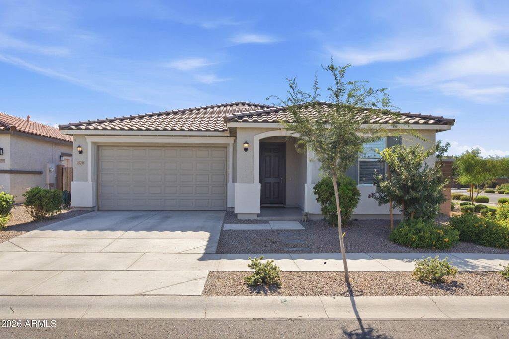 19746 S 210TH Place, Queen Creek, AZ 85142 — photo 2