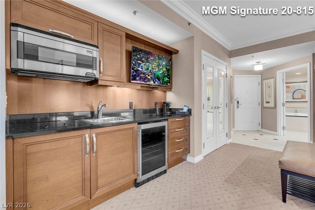 125 East Harmon Avenue 2015, Las Vegas, NV 89109