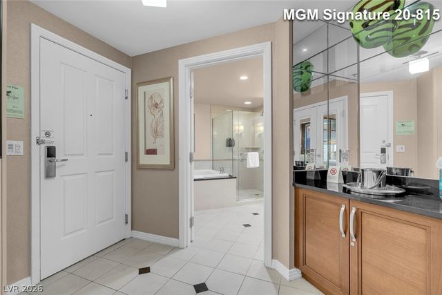 125 East Harmon Avenue 2015, Las Vegas, NV 89109