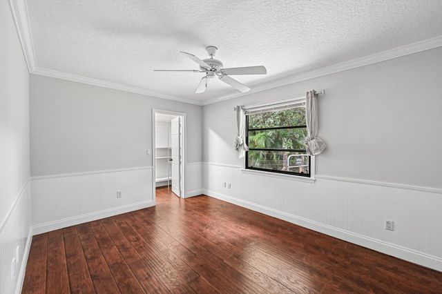 16700 96th Terrace N, Jupiter, FL 33478