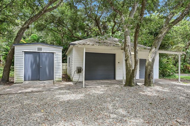 16700 96th Terrace N, Jupiter, FL 33478