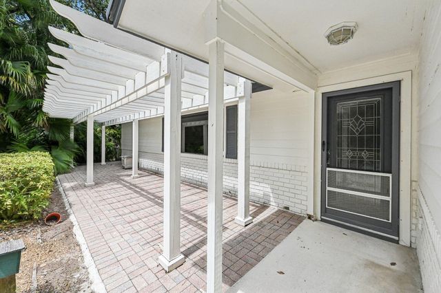 16700 96th Terrace N, Jupiter, FL 33478