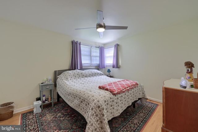 3335 COLBY LN, Dover, PA 17315