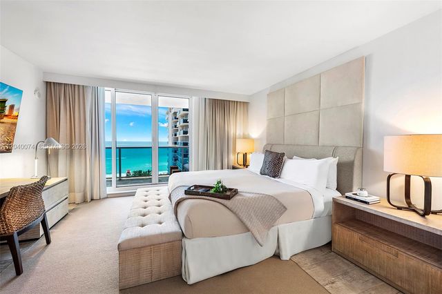 102 24 1222 1222, Miami Beach, FL 33139