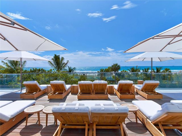102 24 1222 1222, Miami Beach, FL 33139