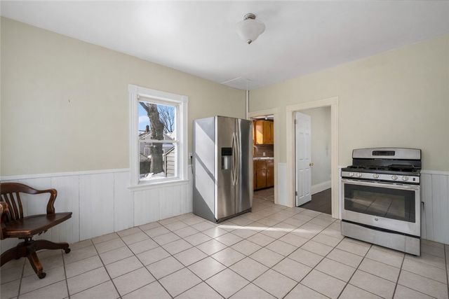 40 Norfolk Street, Cranston, RI 02910