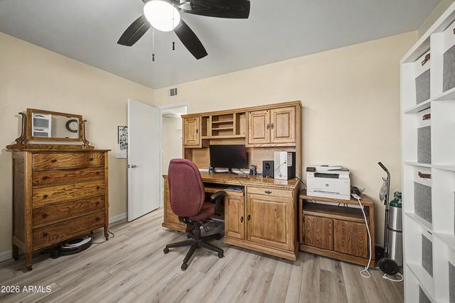 10606 W CLAIR Drive, Sun City, AZ 85351