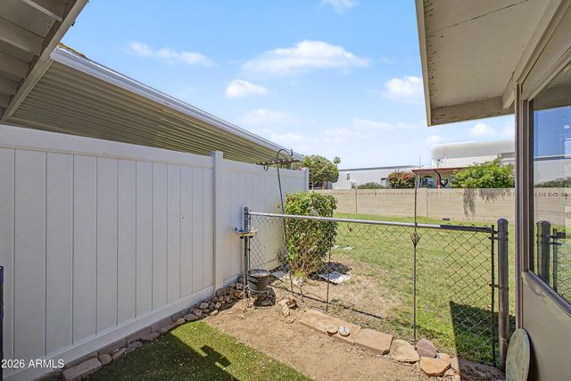 10606 W CLAIR Drive, Sun City, AZ 85351