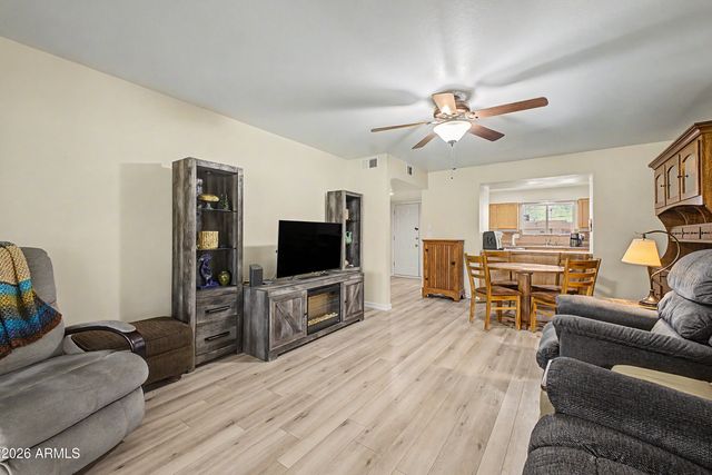 10606 W CLAIR Drive, Sun City, AZ 85351