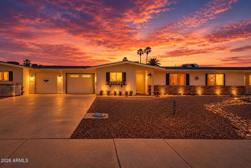 10606 W CLAIR Drive, Sun City, AZ 85351