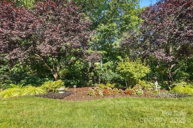 10906 Round Rock Road, Charlotte, NC 28277