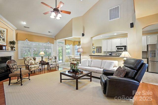 10906 Round Rock Road, Charlotte, NC 28277