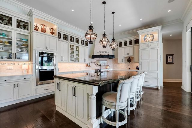 10433 SE Banyan Way, Jupiter, FL 33469