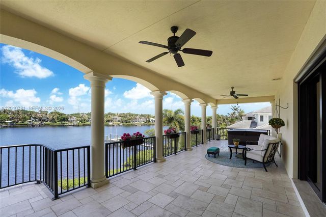 10433 SE Banyan Way, Jupiter, FL 33469
