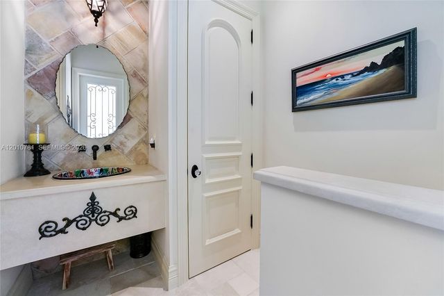 10433 SE Banyan Way, Jupiter, FL 33469