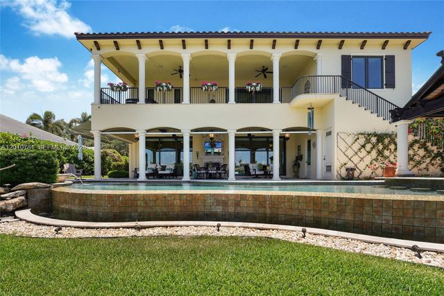 10433 SE Banyan Way, Jupiter, FL 33469